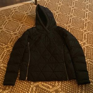 Lululemon pullover down jacket.